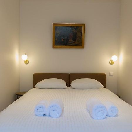 12 Carnot - Beaune Beaune  Buitenkant foto